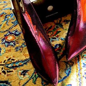 Snakeskin texture purple Nine West booties. New in box. Free shipping.